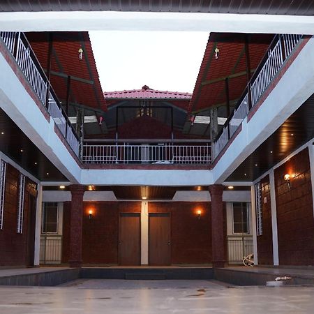 Vanvarsha Resort Chandoli Zewnętrze zdjęcie